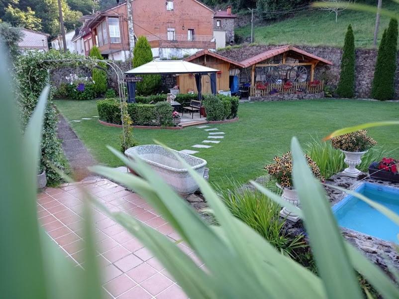 La Casa Del Agua 56 Hotel Limpias Exterior foto
